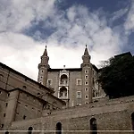 Piero Della Francesca Otel 3*