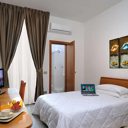 Piero Della Francesca Hotel 3*